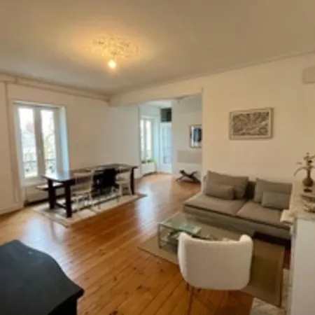 Apartament T2 With Terrace In *